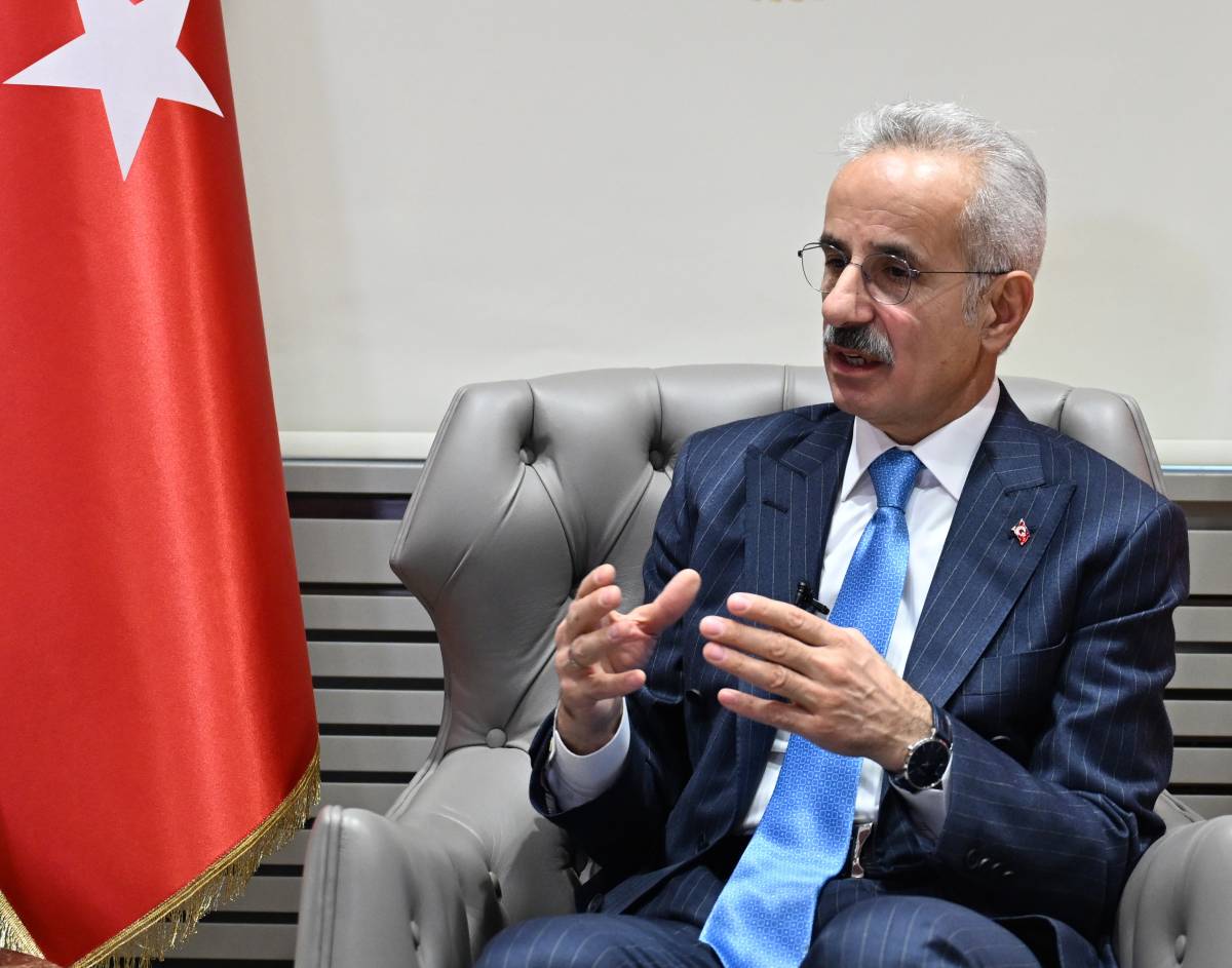 Ankara Samsun Hızlı Tren Projesi'nde yeni gelişme! Bakan Uraloğlu açıkladı