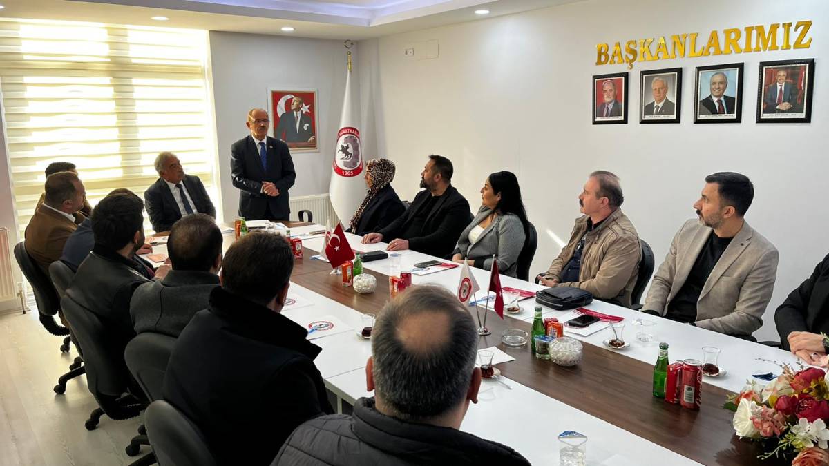SATEM Başkanı Mevüt Oral: Emlak sektöründeki yıllık harç ödemeleri yeniden değerlendirilmeli