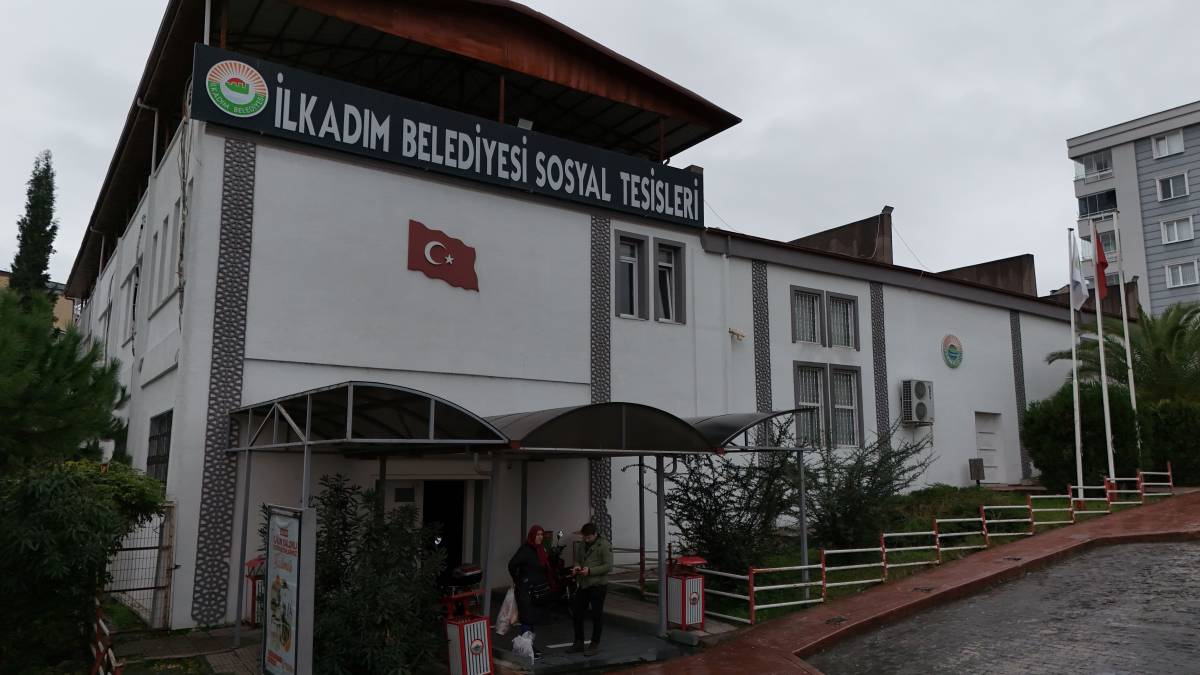 İlkadım Belediyesi 105 çifti ücretsiz evlendirdi