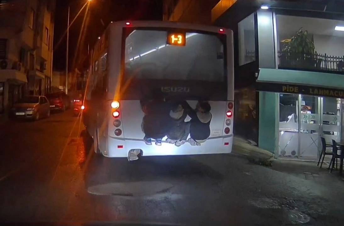 Çocukların ölümle dansı yürekleri ağza getirdi