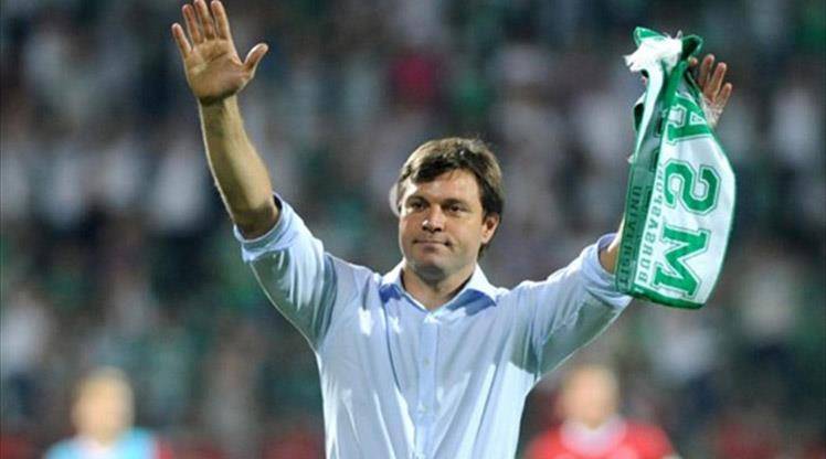 Ertuğrul Sağlam kimdir?