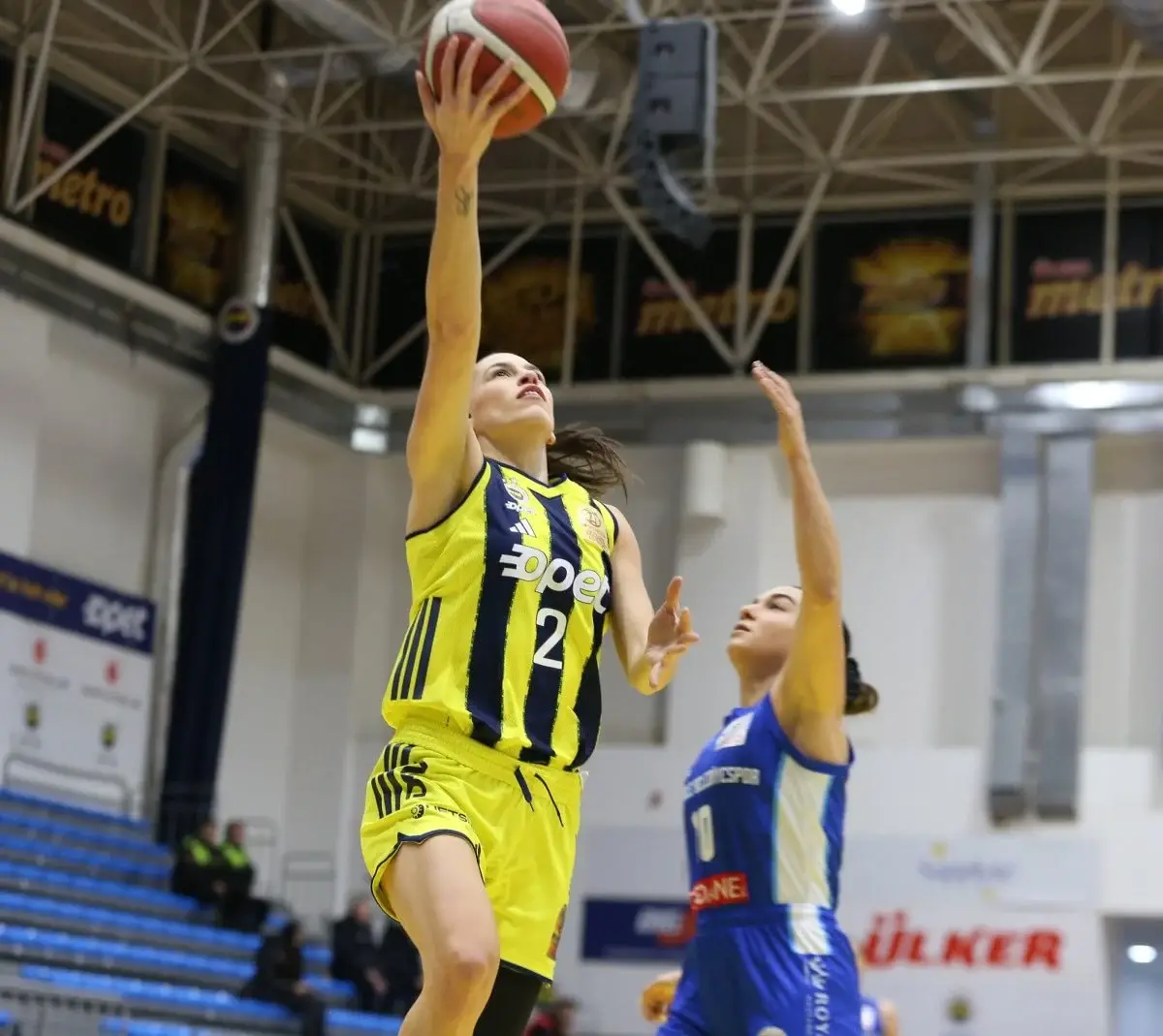 Fenerbahçe'den Çanakkale Belediyespor'a tarihi fark