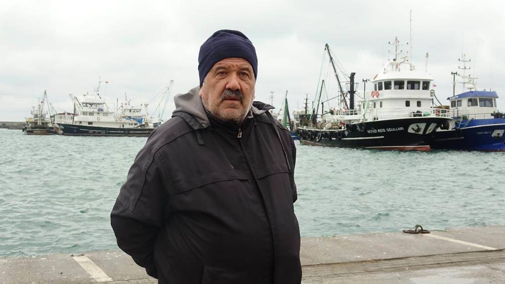 Samsun Su Ürünleri Kooperatifi Başkanı Atıf Malkoç: Hamsi Türkiye'ye dönmezse balıkçı zor durumda kalır