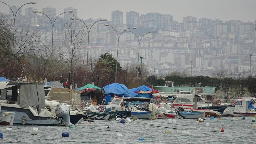 Samsun Su Ürünleri Kooperatifi Başkanı Atıf Malkoç: Hamsi Türkiye'ye dönmezse balıkçı zor durumda kalır