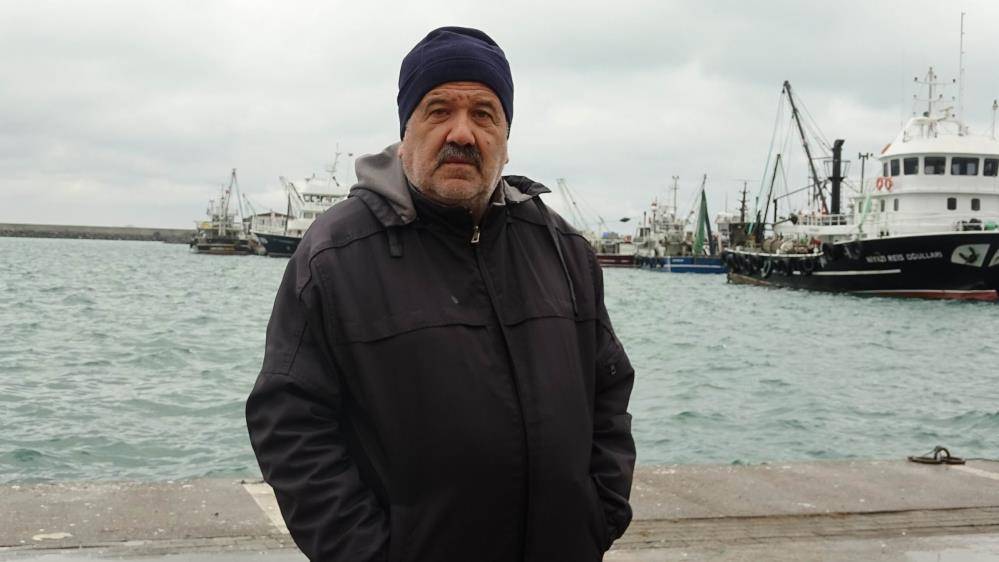 Samsun Su Ürünleri Kooperatifi Başkanı Atıf Malkoç: Lüfer bol ama ağlara girmiyor