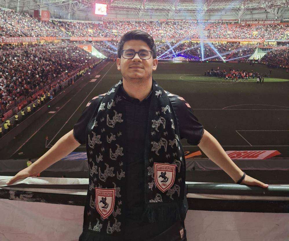 İstanbul'da metro kazasında hayatını kaybeden Berkay Uyar memleketi Samsun'da toprağa verildi