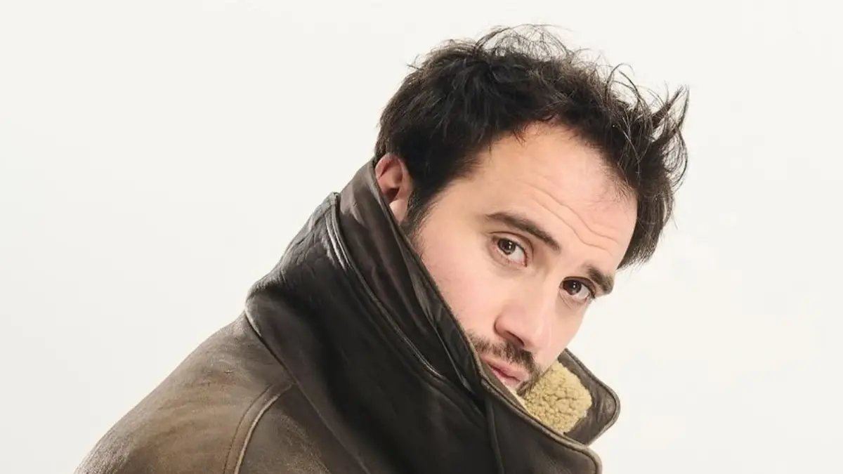 Sahipsizler Tufan kimdir? Hangi ünlü isimle sevgili?