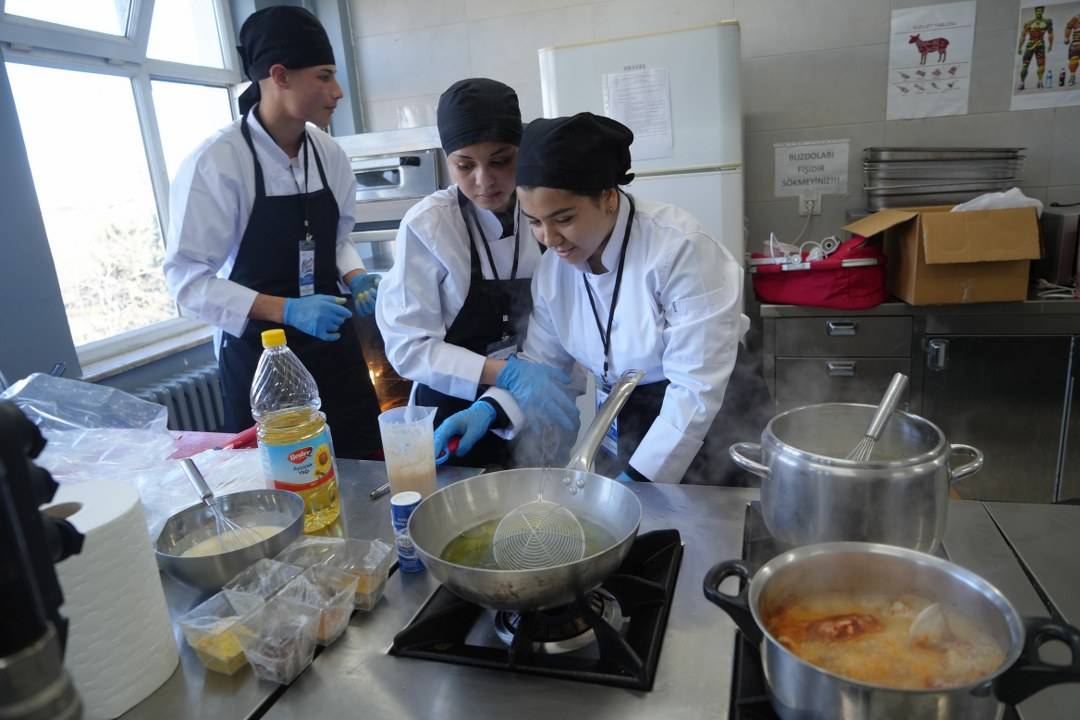 Samsun'da liseli şefler kıyasıya yarıştı!