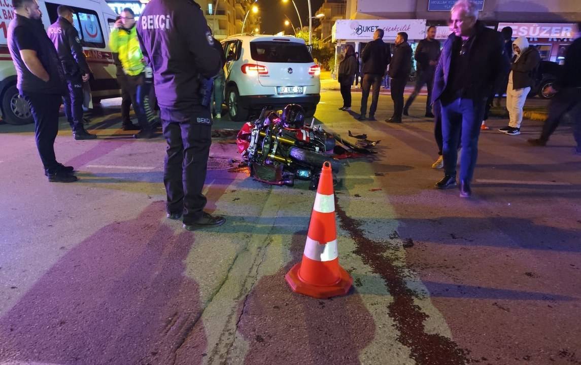 Sosyal medya fenomeni feci kazada hayatını kaybetti