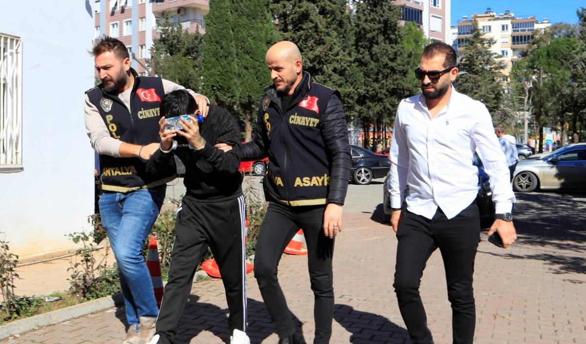 Cani eş acımadı! Hamile eşini vurdu