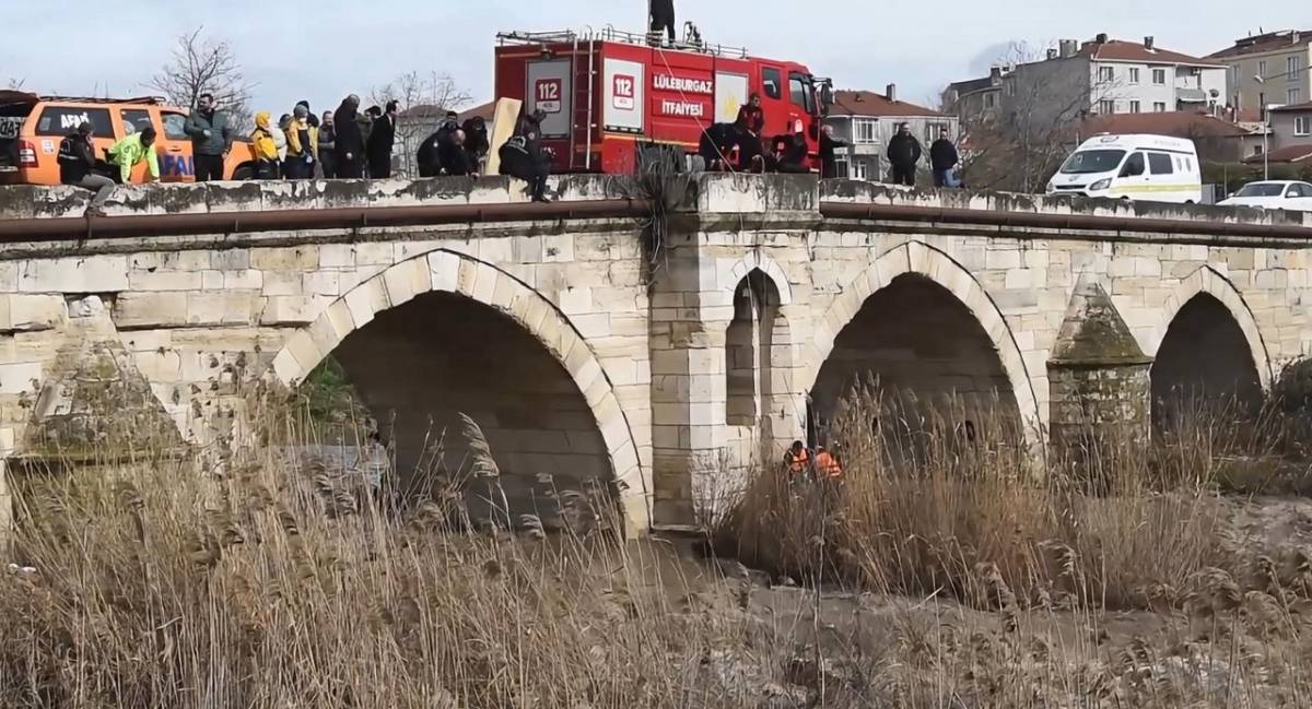 Dere yatağında ceset bulundu