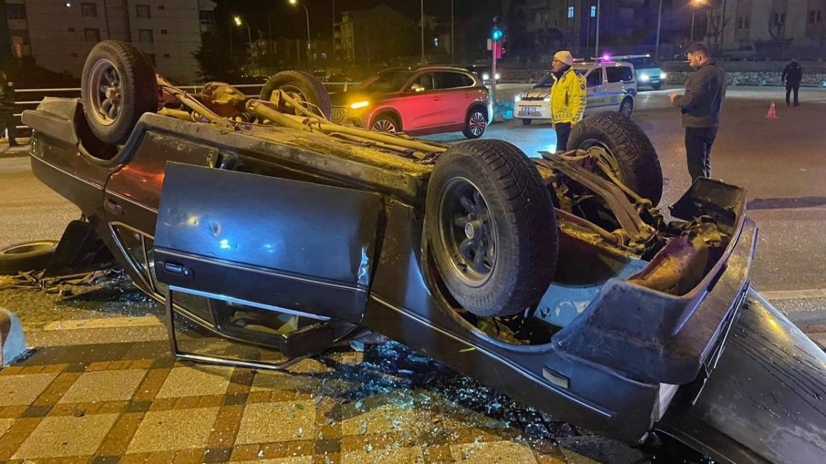 Hurdaya dönen araçtan sağ kurtuldu