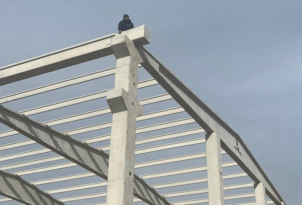 İnşaatta çökme! 3 işçi yaralandı!