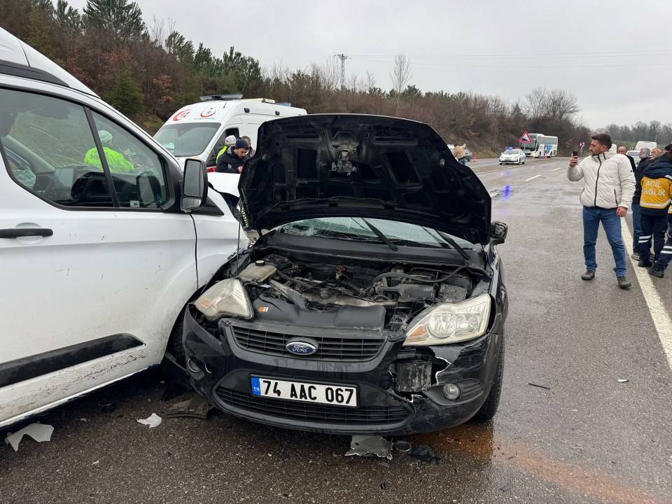 Polis memurunun acı sonu! Trafik kazasında hayatını kaybetti