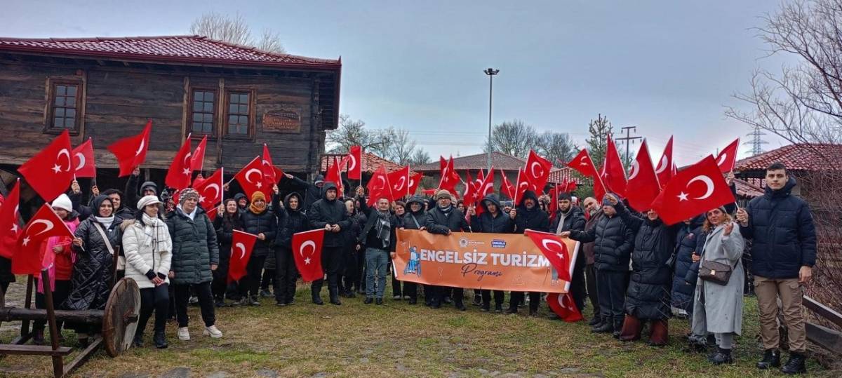 Samsun Akdağ zirvesinde Türk bayrağı dalgalandı