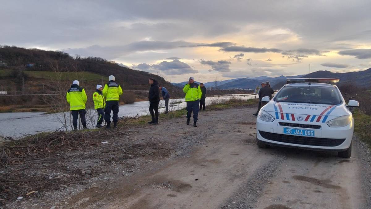 Samsun'da feci kaza! Traktör Kızılırmak Nehri'ne uçtu! 1 ölü, 1 yaralı