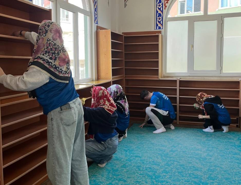 Samsun'da gençlerden toplumsal farkındalık çalışması