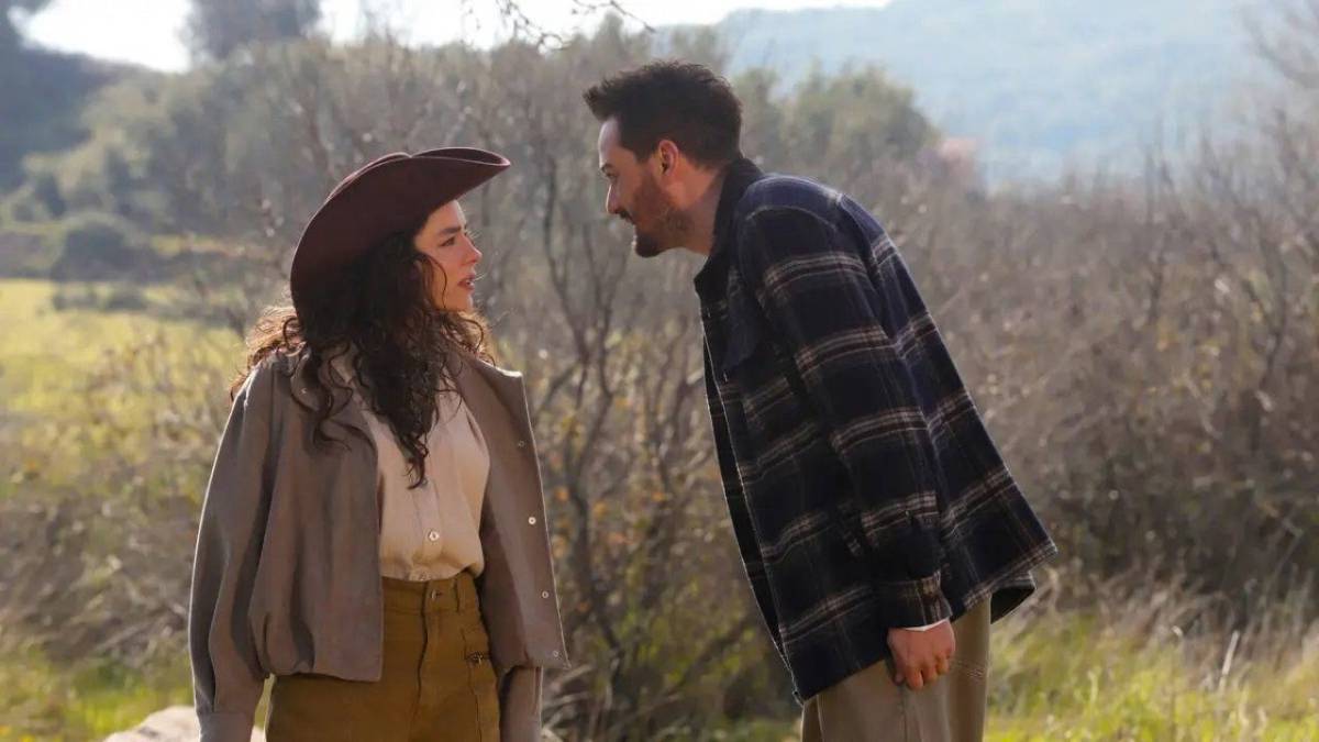 Cennetin Çocukları Buse Meral kimdir?