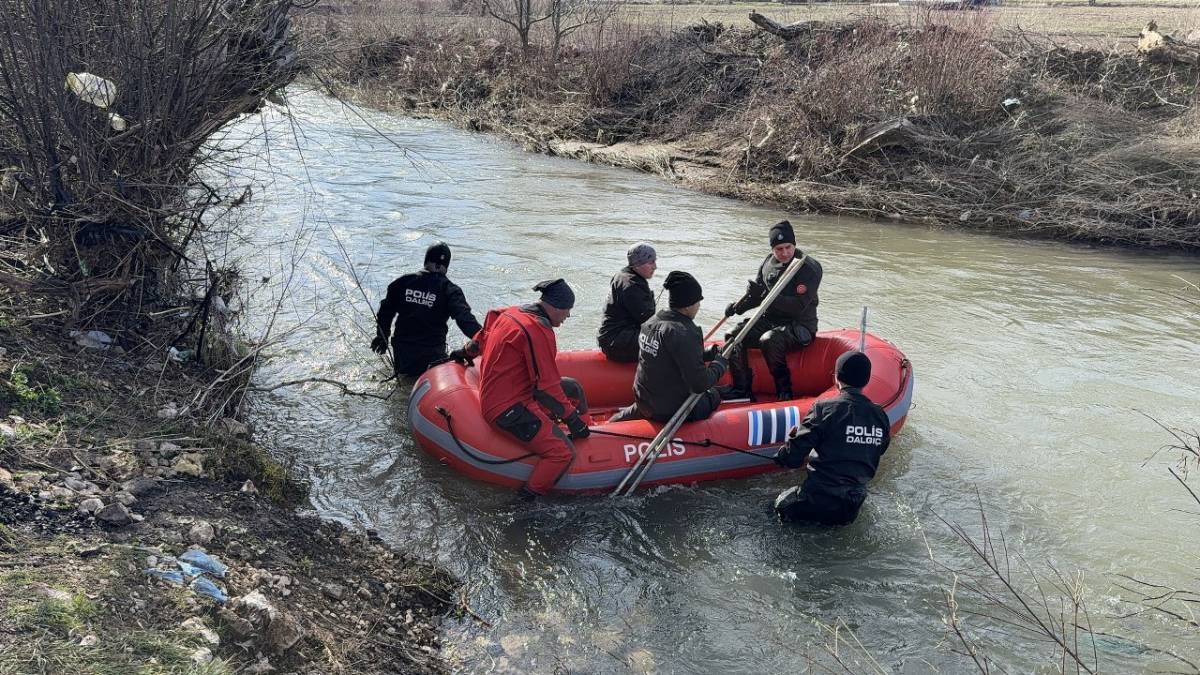 Kayıp oalrak aranan 8 yaşındaki otizmli Fırat Can Temel'den acı haber geldi