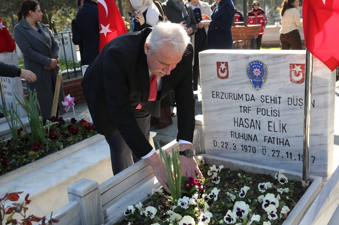 Samsun’da şehit mezarlarına bakım
