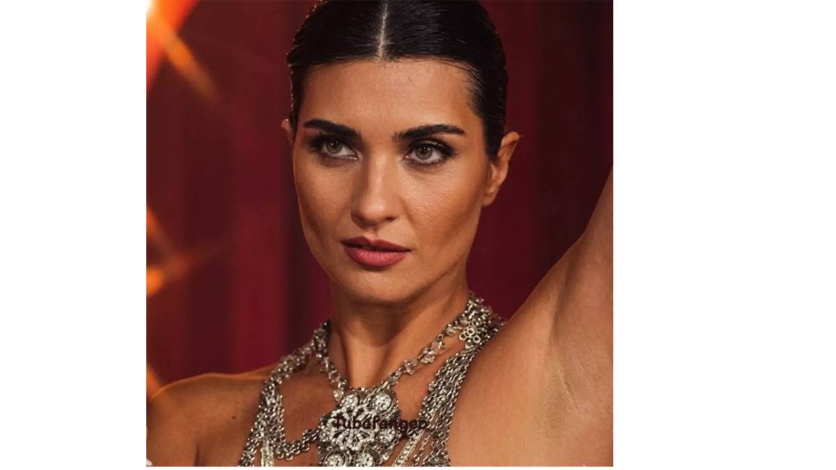 Tuba Büyüküstün'ün koltuk altı gündem oldu