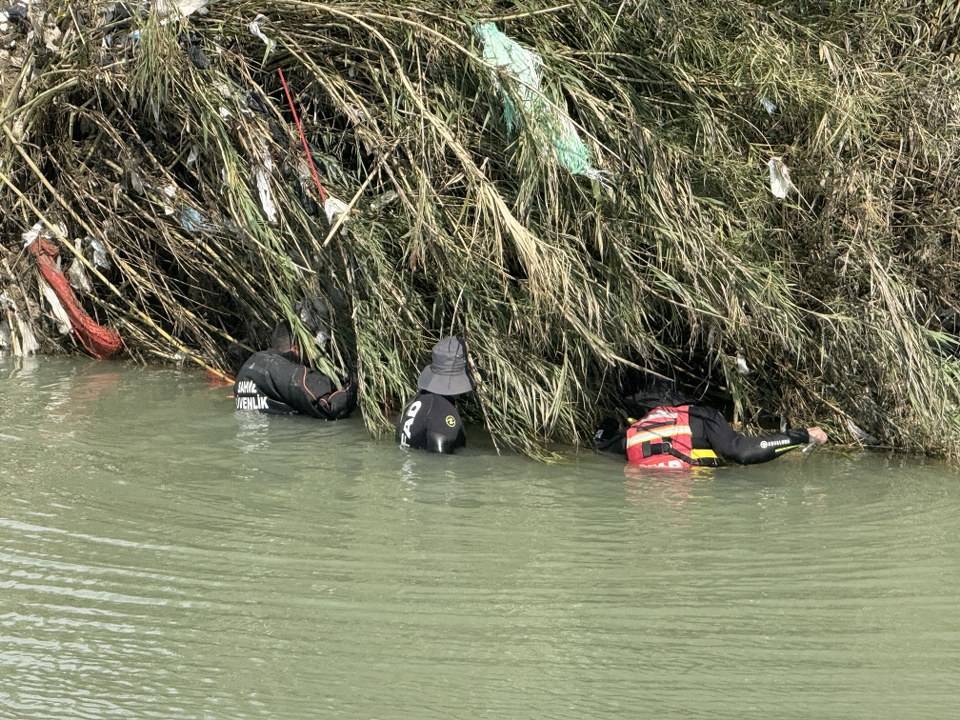 Akıntıya kapılan gençten 8 gündür haber yok