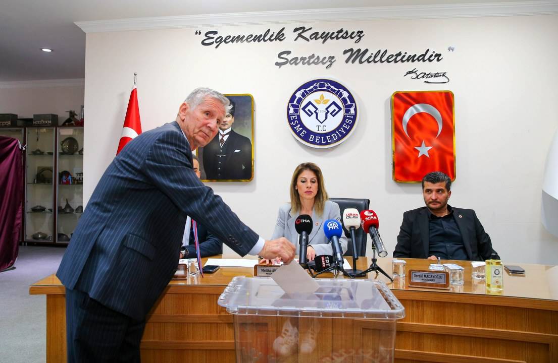 Eşme Belediye Başkan Vekilliğine Zeki Işık seçildi! Zeki Işık kimdir?