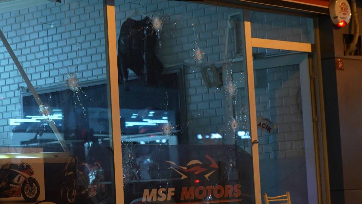 İstanbul'da uzun namlulu silahla saldırı!