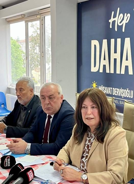 İYİ Parti Eğitim Politikalarından Sorumlu Genel Başkan Yardımcısı Şenol Sunat Samsun'da