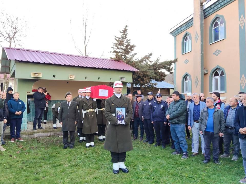 Samsun'da 95 yaşındaki Kore Gazisi son yolculuğuna uğurlandı