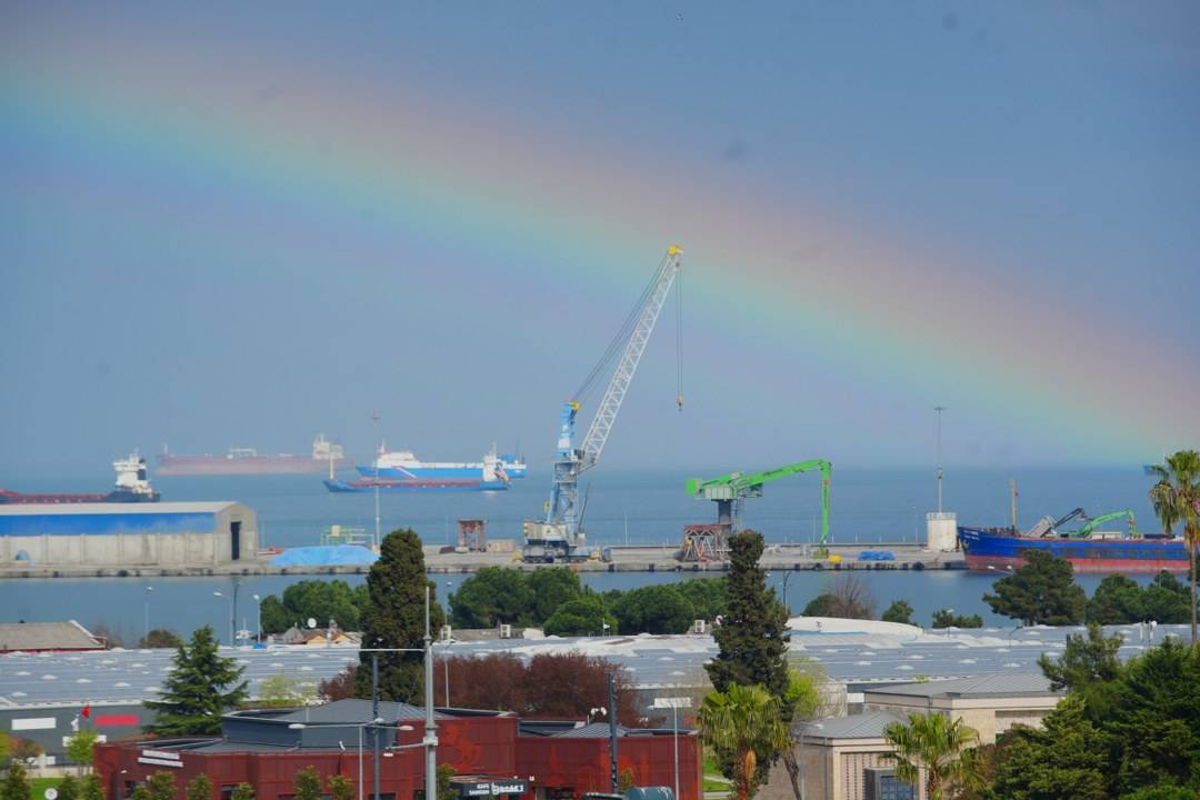 Samsun’da gökkuşağı şöleni