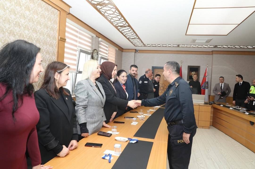 Samsun'da İlkadımlı muhtarlarla güvenlik önlemleri masaya yatırıldı