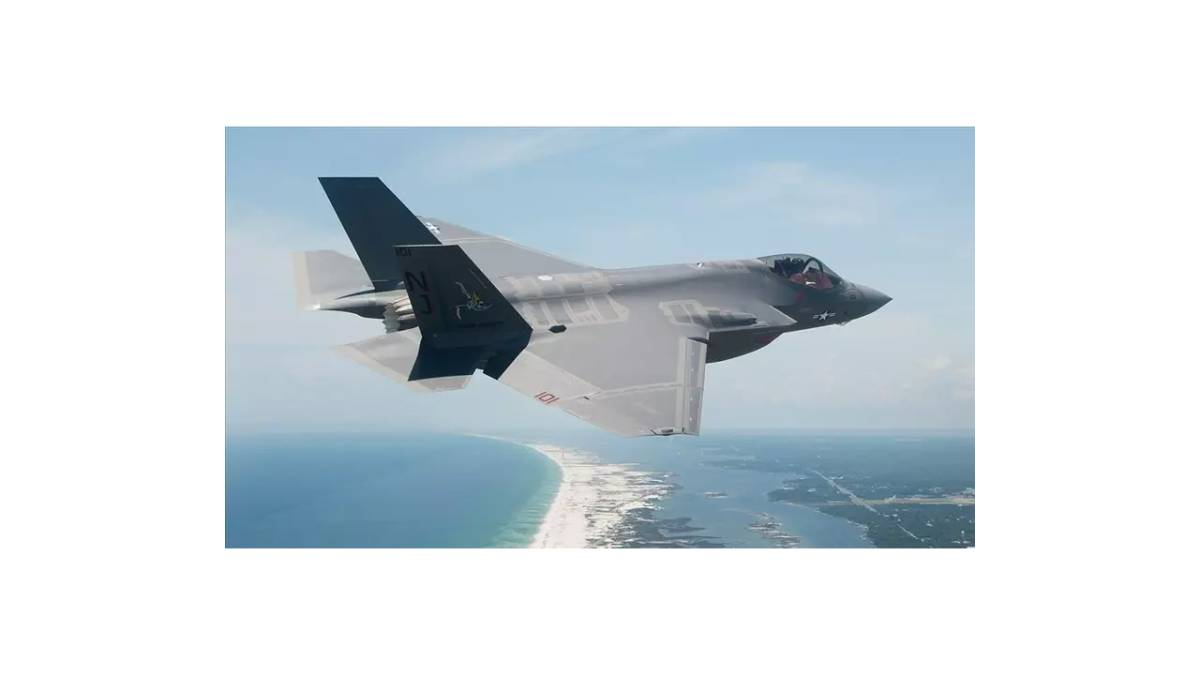 Savaş uçağı için Romanya harekete geçti