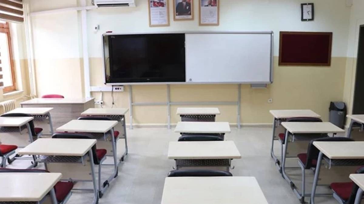 Öğretmenler iş bıraktı! 16 Nisan Perşembe okul yok mu? Yarın okullar tatil mi?